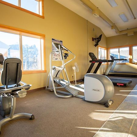 Renovated Condo, 2Br, 2Ba, Heated Pool, 3 Hot Tubs, Pets Welcome! Canmore Exterior foto